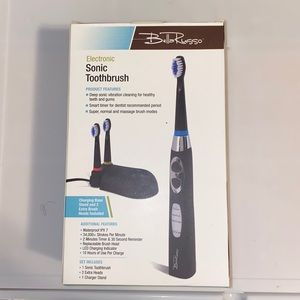 Bella Russo toothbrush